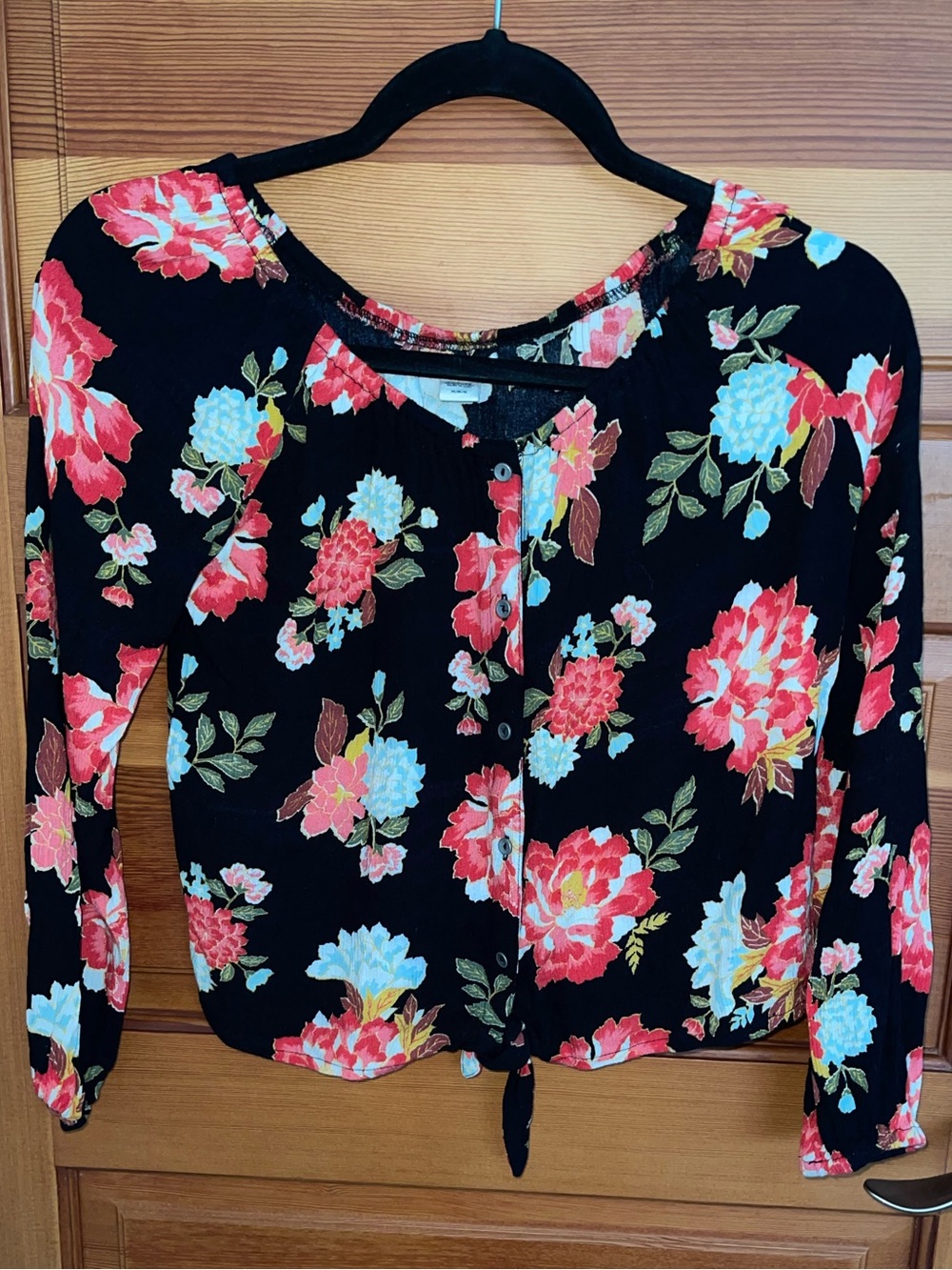 Billabong Black Floral Button-Tie Blouse - EUC - Medium